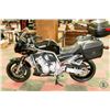 Image 5 : 2001 YAMAHA FZS10 MOTORCYCLE