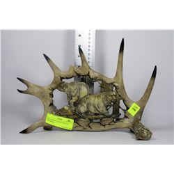FAUX BEAR DESIGN ANTLER DISPLAY ORNAMENT