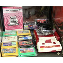 VINTAGE NINTENDO FAMILY COMPUTER W/ 2 CONTROLLERS