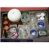 Image 1 : FLAT OF MIXED PARTYLITE CANDLEHOLDERS & OTHER