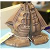 Image 1 : 2 SHIP BOOK ENDS
