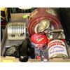 Image 1 : LARGE BOX OF VINTAGE COLLECTIBLES INCL