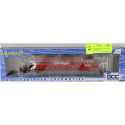 BACHMEN "HO" SCALE EMD SD40-2 DIESEL LOCOMOTIVE