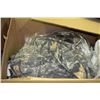 Image 1 : BOX OF CAMO HUNTING CLOTHES