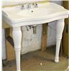 Image 1 : VICTORIAN PORCELAIN SINK WITH 2 PORCELAIN LEGS