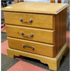 WOOD 3 DRAWER NIGHT STAND