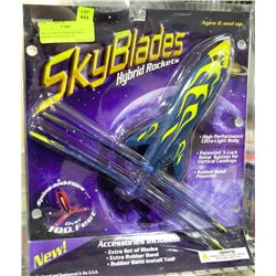 SKY BLADES HYBRID ROCKET - SPINS & FLIES OVER 100'