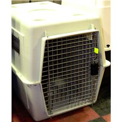 MEDIUM SIZE PET KENNEL