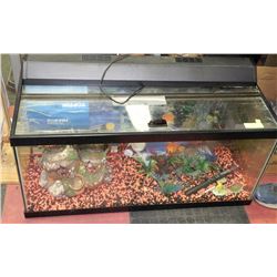 40 GALLON AQUARIUM COMES WITH HEATER,LIGHT,
