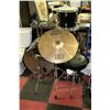 Image 1 : LUDWIG 6PC DRUM SET WITH STOOL