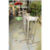 Image 1 : LOT OF 4 ADJUSTIBLE  CLOTHING RACKS ON CASTORS