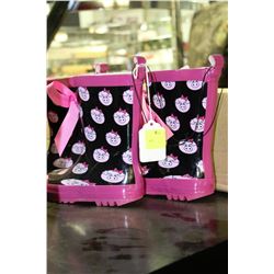 CHILDRENS RUBBER BOOTS AS THEY COME
