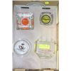 Image 1 : 4 COLLECTIBLE GLASS ASH TRAYS