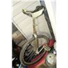 Image 1 : UNICYCLE