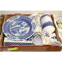 FLAT OF BLUE AND WHITE ESTATE ITEMS INCL. CAKE