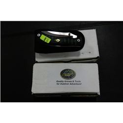 TWO OUTDOOR EDGE FOLDING KNIVES IN CASES