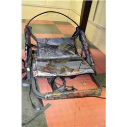 HUNTING TREE STAND ON CHOICE