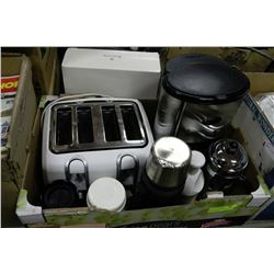 LARGE FLAT W/KITCHEN APPLIANCES INCL.