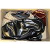 Image 1 : BOX OF PURSES INCL LIZ CLAIBORNE, BLACK SEQUIN,