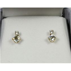 10K GOLD DIAMOND EARRINGS