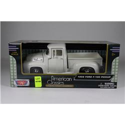1956 FORD F-100 PICK UP 1:24 SCALE/ DIE CAST