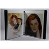 Image 1 : BINDER WITH GILLIAN ANDERSON PHOTOS -