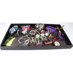 FLAT OF ASSORTED WATCHES INCL TWEETY, ELMO AND MORE