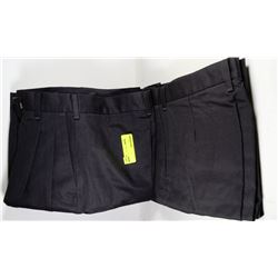 LOT OF 5 NEW BOYS BLK GOLF SHORTS SIZE: 10