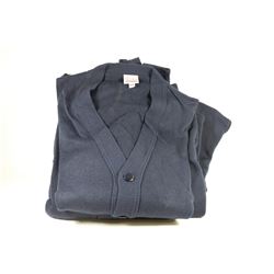 LOT OF 5 NEW  MENS SWEATERS - MEDIUM