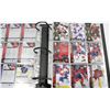 Image 3 : BINDER OF 29 SHEETS OF MIXED HOCKEY CARDS