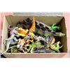 Image 1 : COLLECTION OF 40 DINOSAURS