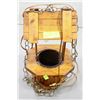 Image 1 : VINTAGE WOODEN WELL HANGING PLANT LAMP