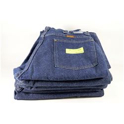 LOT OF 5 PAIRS OF NEW BIG BEN JEANS