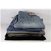 Image 1 : LOT OF 4 PAIRS OF NEW WOMENS JEANS