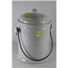 Image 1 : NEW COUNTERTOP COMPOSTER