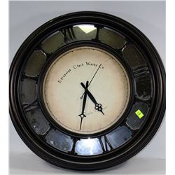 ROUND WALL CLOCK