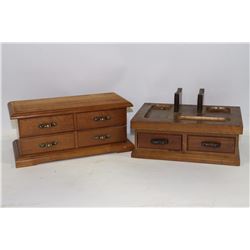 WOOD DRESSER MUSIC JEWELLERY BOX & WOOD NAPKIN