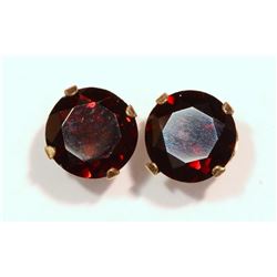 #17-14KT GOLD GARNET EARRINGS