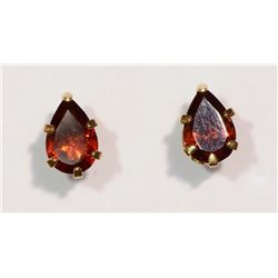 #22-14KT GOLD GARNET (0.80CT) EARRINGS