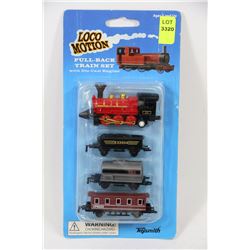 LOCO MOTION PULL-BACK TRAIN SET