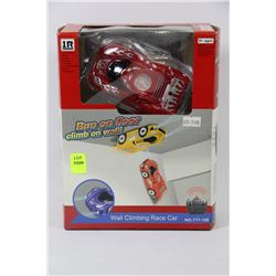 NEW REMOTE CONTROL WALL CLIMBING RACE CAR - RED