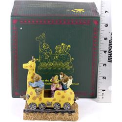 "GINNY THE GIRAFFE WITH GAGE,