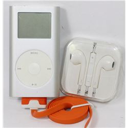  4GB iPOD W/ EARBUD HEADPHONES