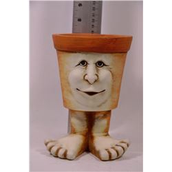 FACE ON FEET POT PLANTER -8" TALL
