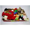 Image 1 : FLAT OF 40  ASSORTED TY BEANIE COLLECTIBLES
