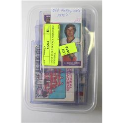 LOT OF 23 OLD HOCKEY CARDS FORM 1970'S INCL