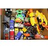 Image 1 : BOX W/NERF GUNS & TOY CARS & TRUCKS