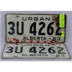 PAIR OF VINTAGE LICENSE PLATES