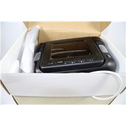 FLAT WITH 5.5" SCREENS FOR VEHICLES ALL NEW