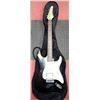 Image 1 : SAMICK ELECTRIC GUITAR WITH BAG CASE